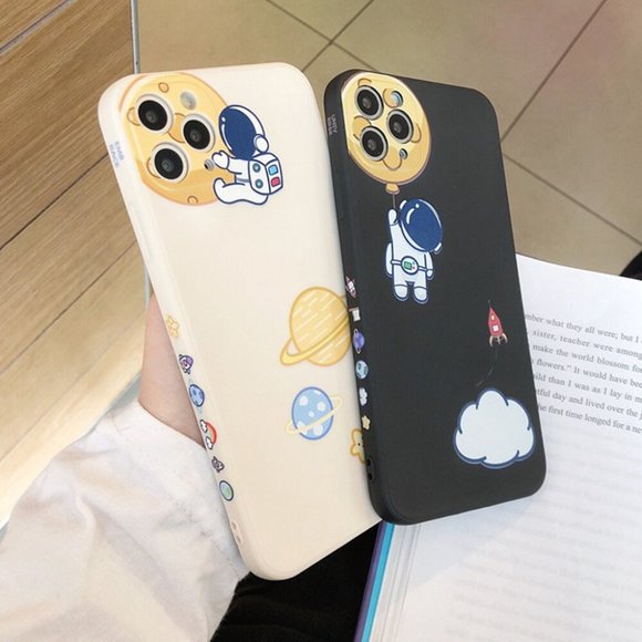 [❤️️Sales] NEW iPhone 12/Pro/Max Cute Spaceship case - Picture 3 of 7